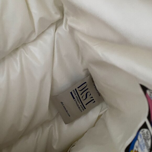 Unisex Moncler White Down Jacket With Hood - Picture 8 of 10